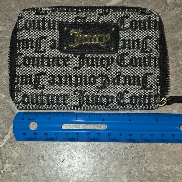 (J8) Juicy Couture Monogram Black and Gray Wallet - Picture 7 of 7